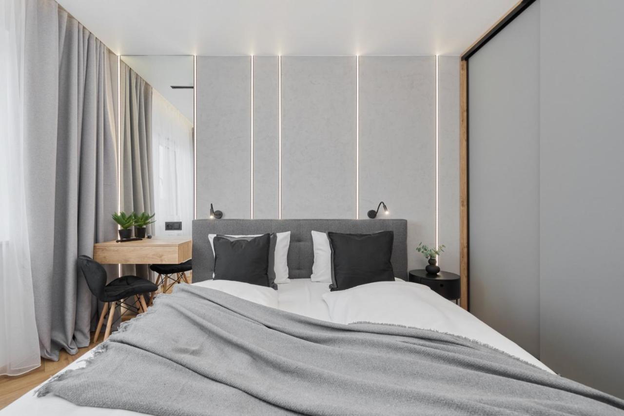 Exclusive Apartment With Balcony & Parking Wroclaw By Renters Prestige 外观 照片
