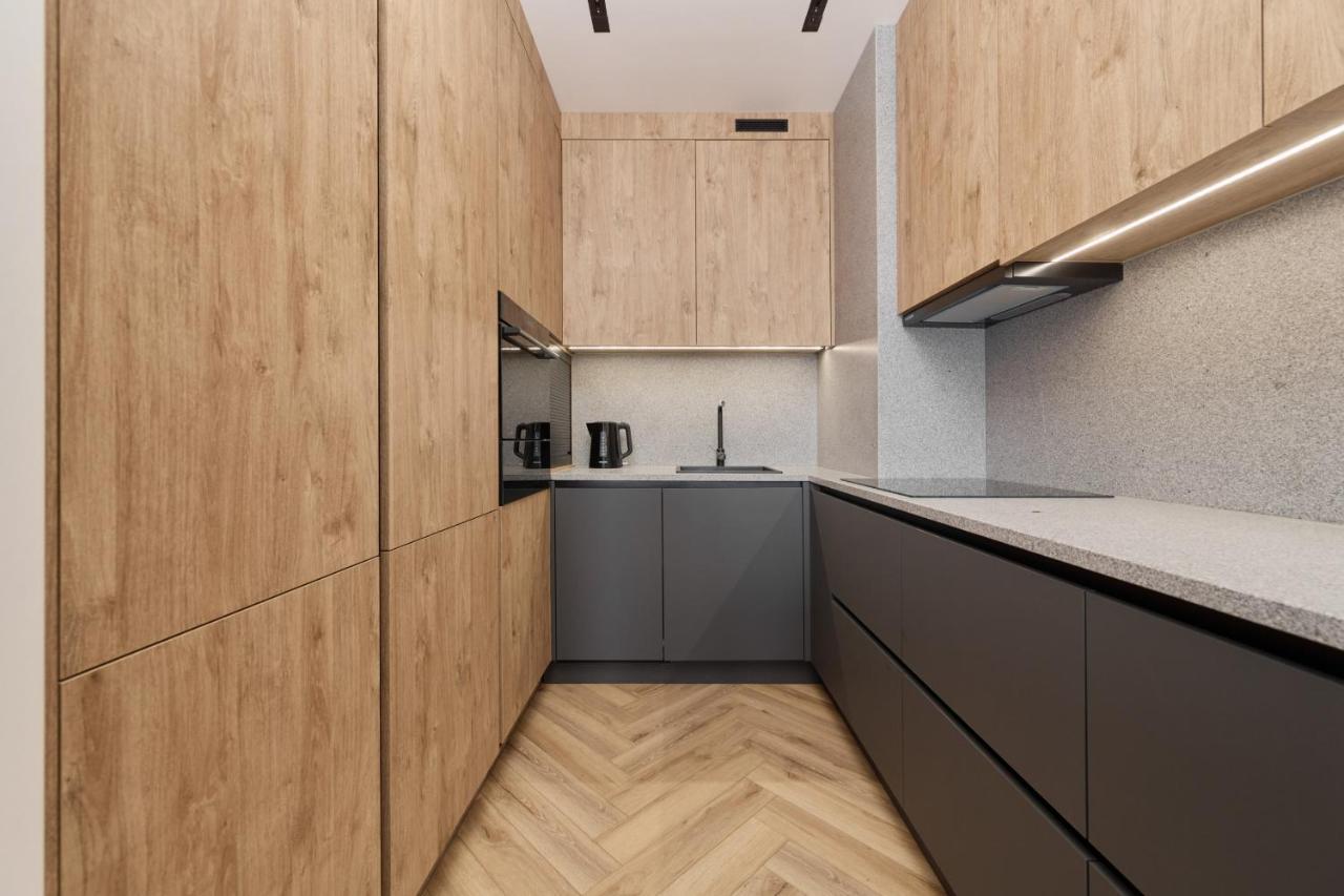 Exclusive Apartment With Balcony & Parking Wroclaw By Renters Prestige 外观 照片