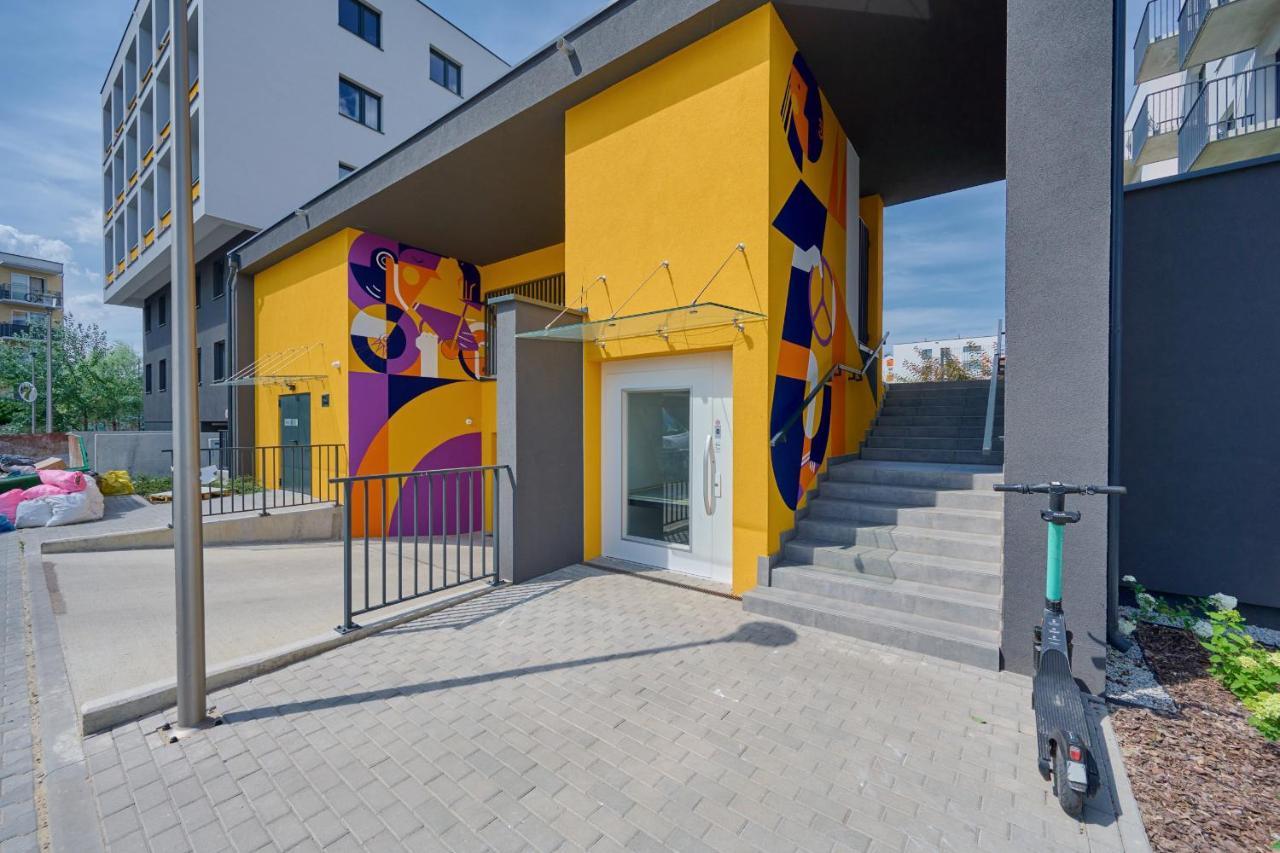 Exclusive Apartment With Balcony & Parking Wroclaw By Renters Prestige 外观 照片