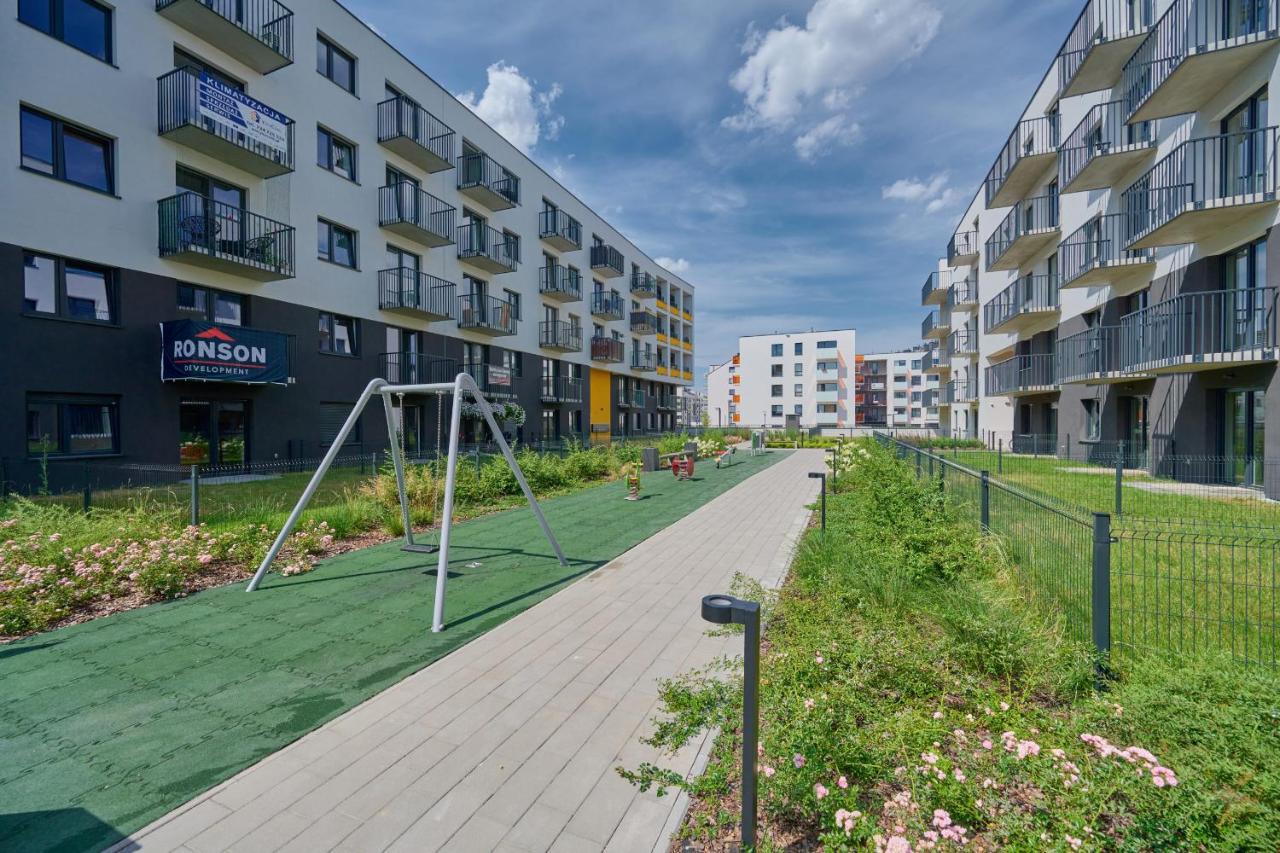 Exclusive Apartment With Balcony & Parking Wroclaw By Renters Prestige 外观 照片